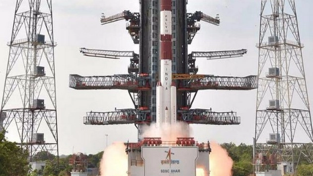 इसरो ने लगाया दोहरा शतक - ISRO, satellite launch