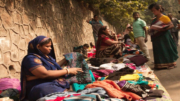 महिला बाजार : स्त्रियों के हक में एक अनोखी पहल