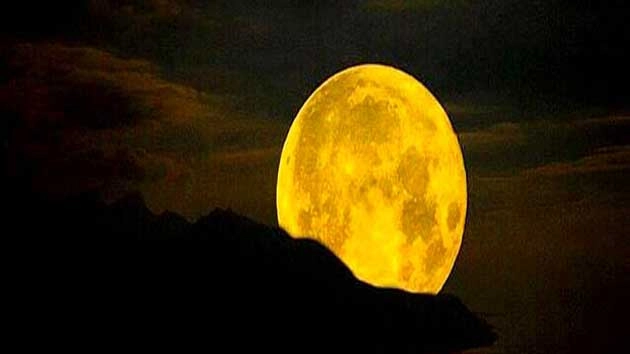 यह 5 सरल चंद्र मंत्र देते हैं पूर्णिमा का पूरा-पूरा फल - Chandra Mantra