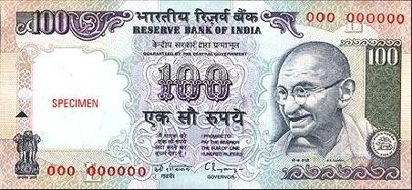 100 के नोट के लिए मुंबईवासी परेशान - Black money, Narendra modi, Ban, Mumbai