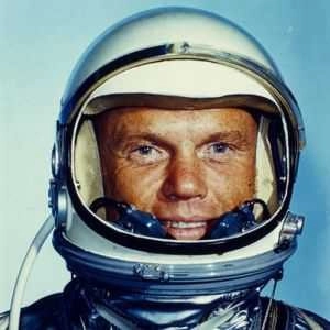 अंतरिक्ष यात्री जॉन ग्लेन का 95 साल की उम्र में निधन