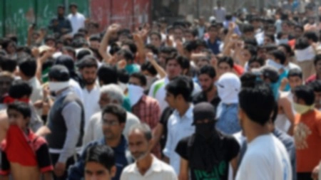 कश्मीर में रविवार को हुर्रियत की हड़ताल