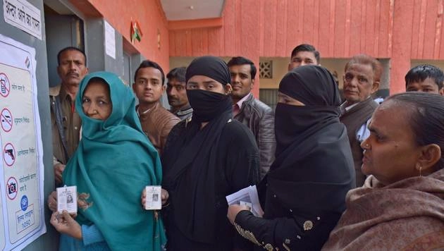 उत्तरप्रदेश में पहले चरण का मतदान खत्म, 65 प्रतिशत मतदान