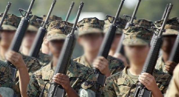 महिला सैनिकों की आपत्तिजनक तस्वीरें लीक, जांच शुरू