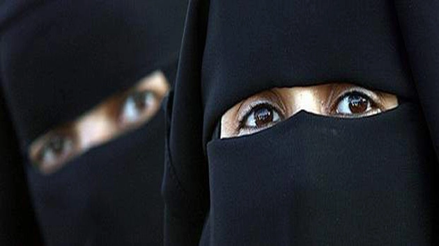 नीदरलैंड्स में बैन हुआ बुर्का | ban on burqa in netherlands
