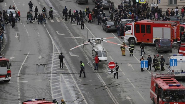 सेंट पीटर्सबर्ग में ट्रेन पर आत्मघाती हमला, क्या बोले ट्रंप... - Suicide attack on St Petersburg metro kills 11