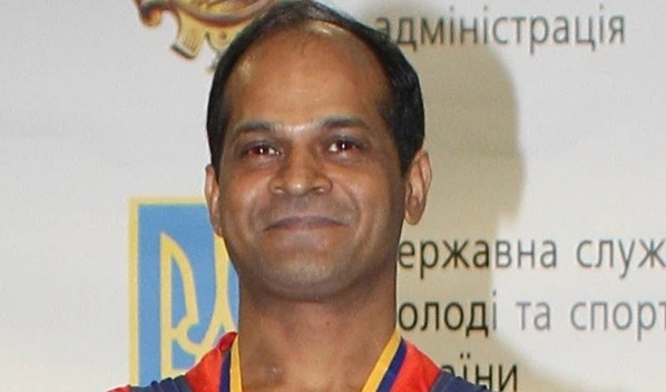 सुधारक ने स्वर्ण जीतने के साथ बनाए विश्व रिकॉर्ड - Sudhakar Jayant India World Masters Weightlifting Competition