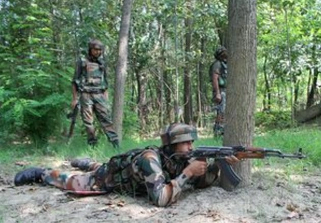 सीमा पार कर रहे 15 में से 2 आतंकियों को भारतीय सेना ने मार गिराया