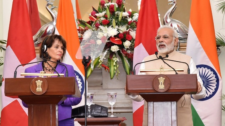 कसेगी कालेधन पर नकेल, मोदी ने किया यह समझौता - Prime Minister Narendra Modi President Doris Lieutherd