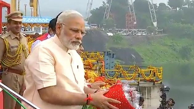 सरदार सरोवर बांध का उद्घाटन, जन्मदिन पर मोदी ने दिया यह बड़ा तोहफा... - PM Modi Sardar Sarovar dam