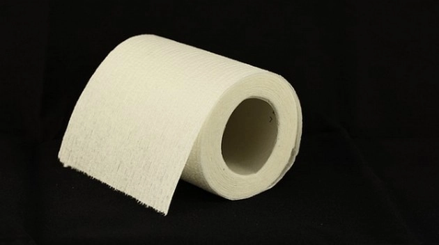 टॉयलेट पेपर की कमी झेलते पश्चिमी देशों में जोर पकड़ता पानी से धोने का आइडिया - Lack of toilet paper