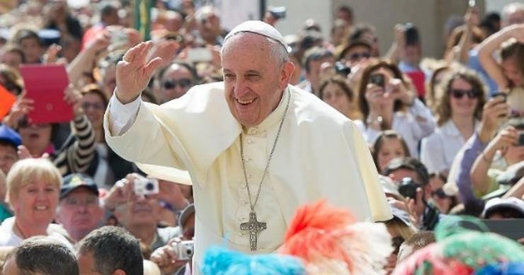 क्रिसमस पर पोप ने दी लोभ से दूर रहने की सलाह, बेथलहम में मनाया जश्न - Pope Francis congratulated Christmas
