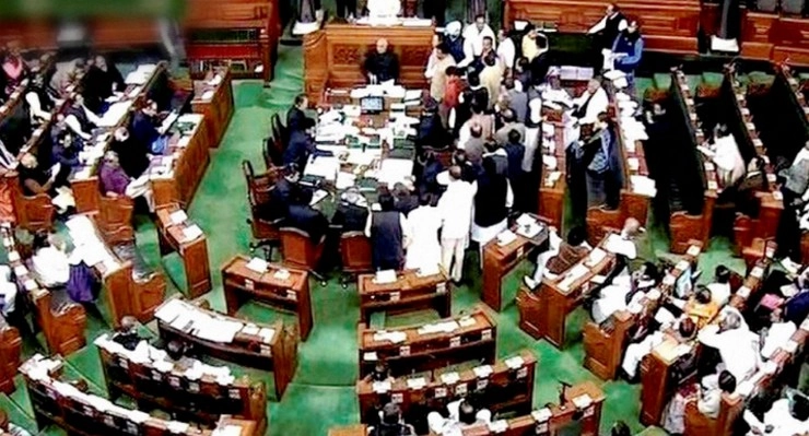 लोकसभा में हंगामा जारी, छठे दिन भी नहीं चला प्रश्नकाल - Lok Sabha Question Hour
