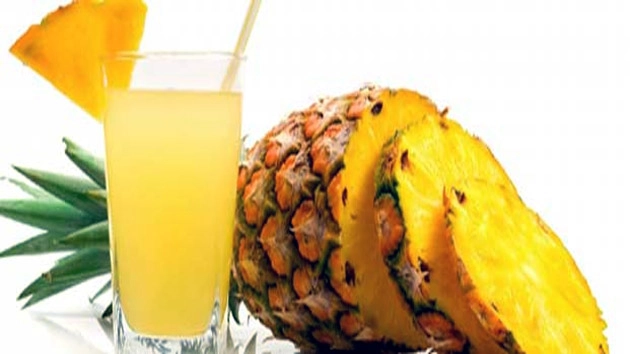 Pineapple Juice उन्हाळ्यात शरीराला थंडावा देतं, रोगप्रतिकारशक्तीही वाढते
