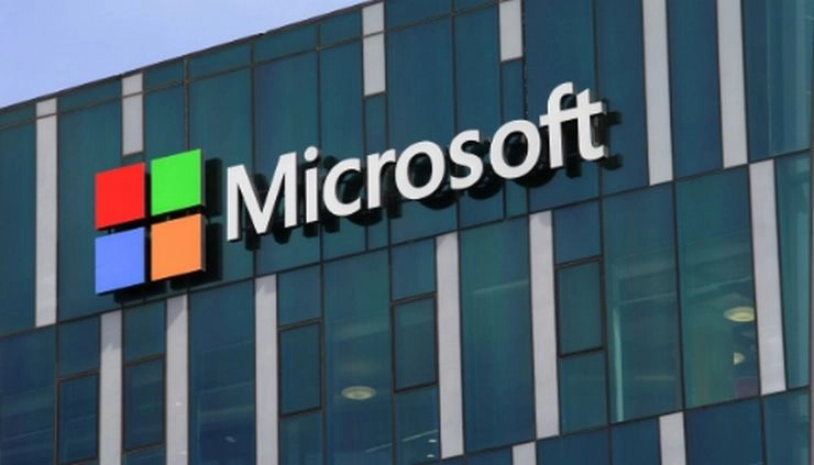 Microsoft Lay Off : माइक्रोसॉफ्ट पर मंडराए मंदी के बादल, 10000 कर्मचारियों की गई नौकरी - Recession looms over Microsoft, 10,000 employees laid off