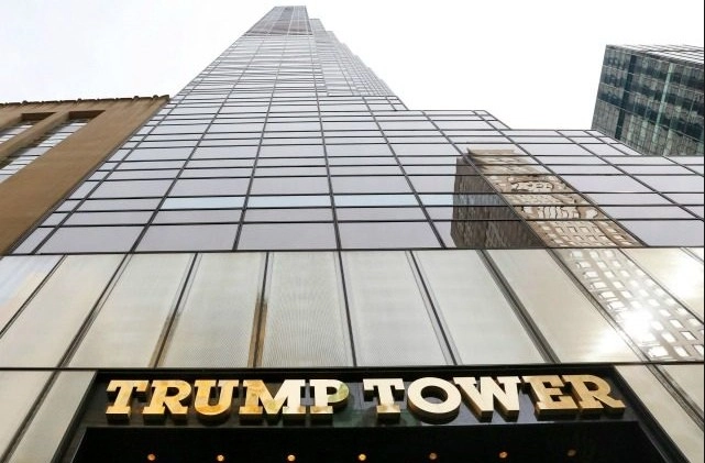 ट्रंप टॉवर की 50वीं मंजिल पर लगी आग - Trump Tower