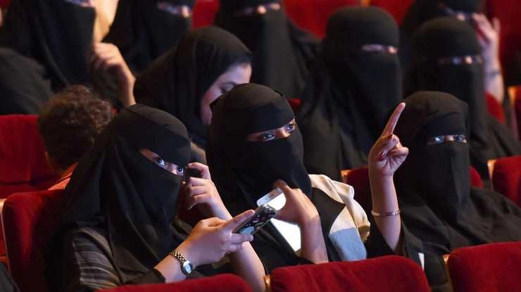 35 साल बाद सऊदी अरब में दिखाई गई फिल्म