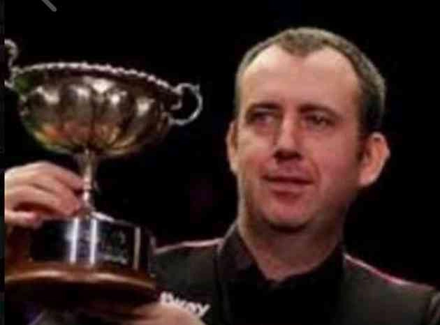 खिताब जीतने पर नग्न होकर की प्रेस कॉन्फ्रेंस (वीडियो) - Mark Williams news conference  World Snooker Championship