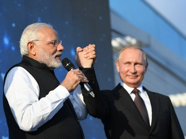 रो पड़े पुतिन, मोदी बोले मैंने एक अलग राष्ट्रप‍ति देखा - Putin gets emotional, Modi says I saw a different President