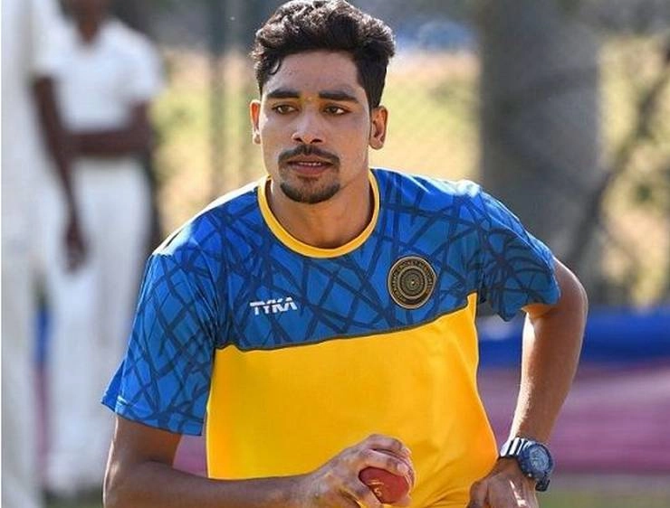 मोहम्मद सिराज की घातक गेंदबाजी से भारत 'ए' ने दक्षिण अफ्रीका पर शिकंजा कसा