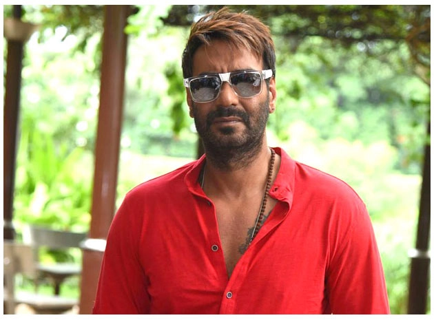 अजय देवगन ने साइन की एक और फिल्म, लेकिन नहीं दिखेंगे पर्दे पर