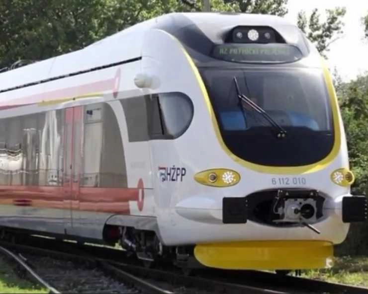 दिल्ली-भोपाल के बीच चलेगी पहली सेमी हाईस्पीड ट्रेन, 160 किलोमीटर से भी अधिक होगी रफ्तार