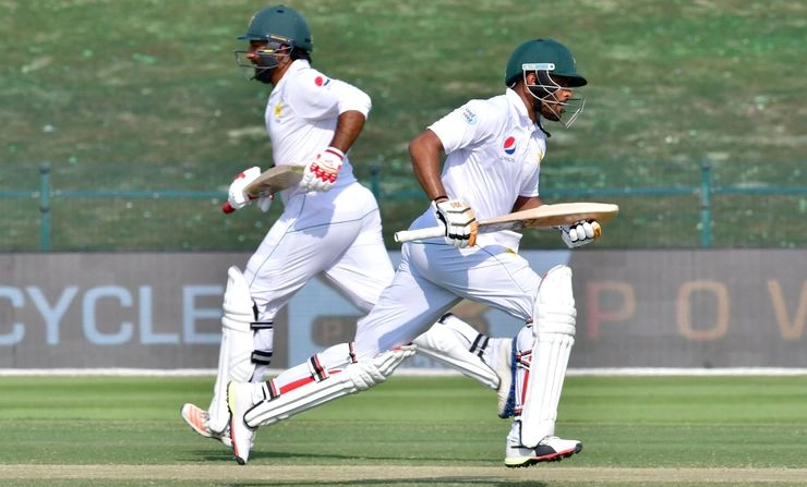 पाक क्रिकेट की किरकिरी! पहली बार घर में ही हुआ सूपड़ा साफ और हारा लगातार चौथा टेस्ट - Pakistan humiliated on home soil by losing fourth test in a trot