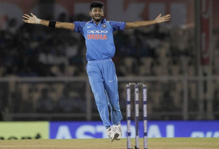 टीम इंडिया के गेंदबाजी कोच भरत अरुण ने खलील अहमद का लोहा माना