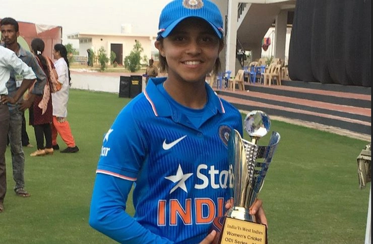 आईसीसी महिला विश्व टी 20 सेमीफाइनल : पूजा की जगह देविका भारतीय महिला टीम में