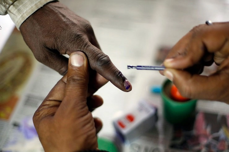 कर्नाटक के दक्षिण कन्नड़ में बंजारुमाले गांव में हुआ 100 प्रतिशत मतदान - 100 percent voting took place in Banjarumale village in Dakshina Kannada, Karnataka