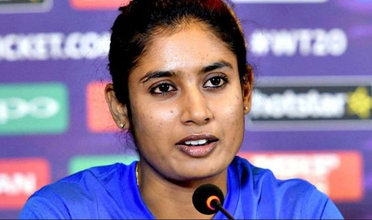 मिताली हुईं गेंदबाजों से नाराज, विश्व कप से पहले न्यूजीलैंड में मिली चौथी हार के बाद बरसीं - Mithali Raj slams Indian women bowlers for poor show before WC