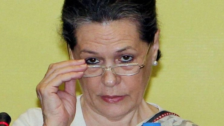 सोनिया के दखल के बाद कांग्रेस में सीजफायर,उमंग सिंघार पर कार्रवाई की तलवार - Sonia Gandhi’s  intervention Congress crisis over in Madhya Pradesh