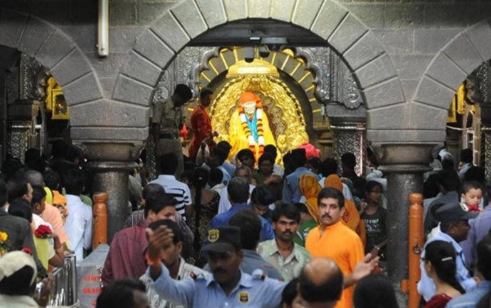 Shirdi Sai Temple | महाराष्ट्र : श्रद्धालुओं के लिए बड़ी खुशखबरी, शिर्डी साईं मंदिर में 7 अक्टूबर से होंगे दर्शन