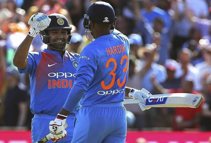टीम इंडिया ने कर दी बड़ी गलती, एक ही नंबर की जर्सी में नजर आए 2 बल्लेबाज