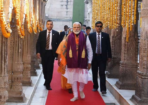 बड़ी खबर, वाराणसी से ही चुनाव लड़ेंगे नरेंद्र मोदी - PM Narendra Modi to contest election from Varanasi