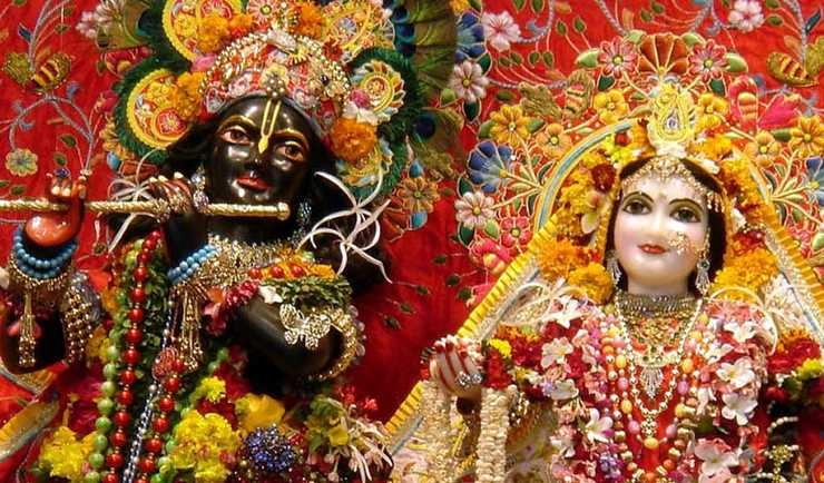 वृंदावन में किस तरह मनाते हैं होली का उत्सव? - Holi of Vrindavan