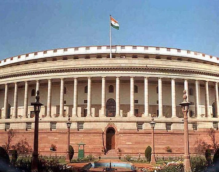 राहुल गांधी और अडाणी पर संसद में भारी हंगामा, लोकसभा 2 बजे तक स्थगित - ruckus over rahul gandhi london remark in parliament