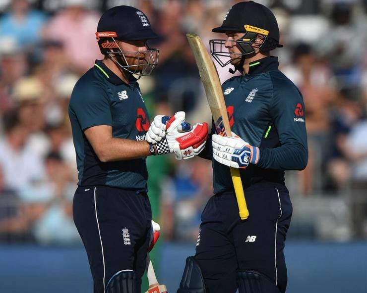 इंग्लैंड और पाकिस्तान के बीच तीसरा वनडे मैच बेहद रोमांचक स्थिति में