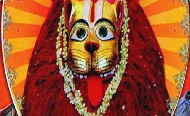 श्री नृसिंह भगवान की आरती शत्रु भय से तुरंत छुटकारा दिलाएगी - Shri Narasingh Aarti