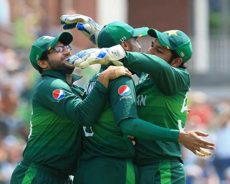 4 में से सिर्फ 1 मैच जीतकर ही पाकिस्तान ने टी-20 विश्वकप विजेता वेस्टइंडीज से जीत ली सीरीज - Pakistan wins against T20 champs westindies
