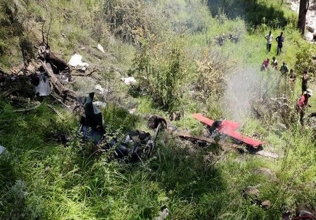 उत्‍तरकाशी में राहत कार्य में लगा हेलीकॉप्‍टर हुआ क्रैश, पायलट समेत 3 लोगों की मौत - Helicopter crash in Uttarkashi