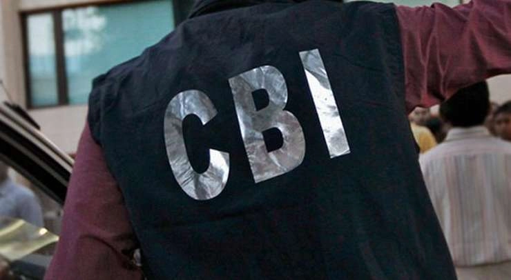शारदा घोटाला : राजीव कुमार की तलाश में CBI, फिर की छापेमारी - Sharda scam Rajiv Kumar CBI