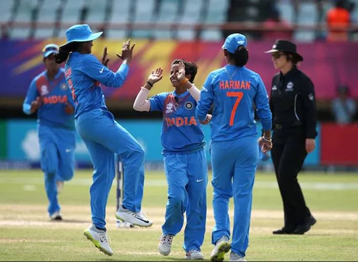 भारतीय महिला टीम ने 50 रन के स्कोर का बचाव करके 5 रन से जीता टी20 मैच - Indian women's team beat West Indies by 5 runs in T20 match