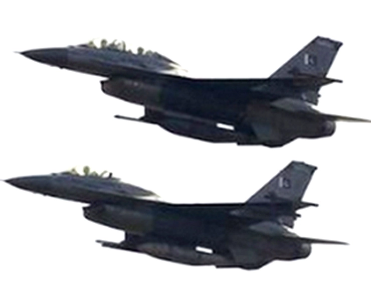 25 दिन पहले पाकिस्तान के लड़ाकू विमान F-16 ने भारत के यात्री विमान को घेरा, जानिए वजह - Pak F-16 jets intercepted Delhi-Kabul Spicejet flight last month
