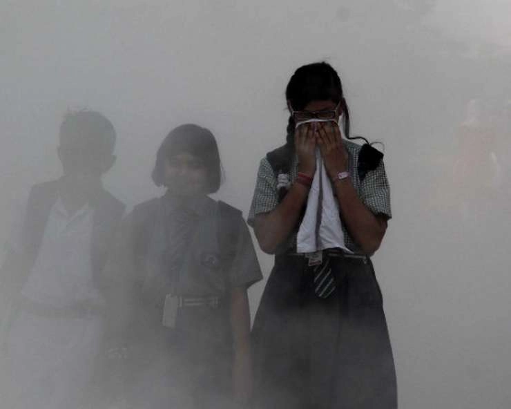 दिल्ली में वायु गुणवत्ता 'अत्यंत खराब' श्रेणी में, AQI 413 दर्ज