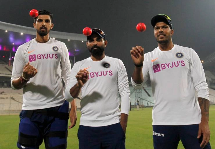 दक्षिण अफ्रीका में टेस्ट सीरीज जीतने का सुनहरा अवसर दे सकते हैं भारतीय तेज गेंदबाज - Indian pacers may hunt down the proteas in thier own backyard