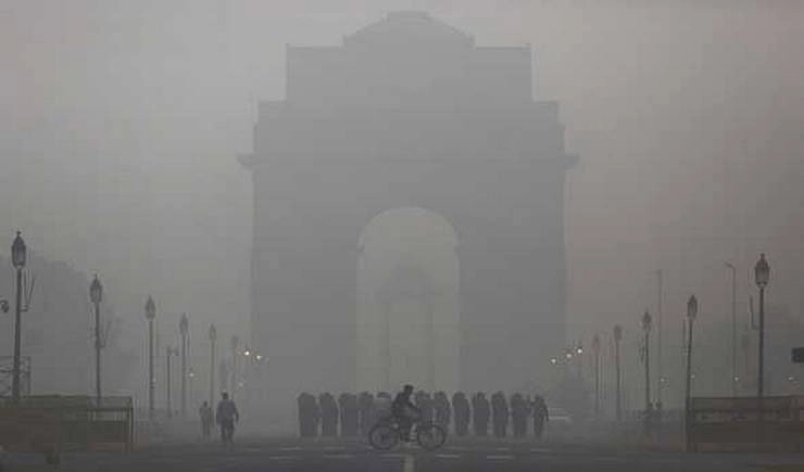 दिल्ली में इस मौसम की सबसे अधिक सर्दी, न्यूनतम तापमान 3.9 डिग्री सेल्सियस