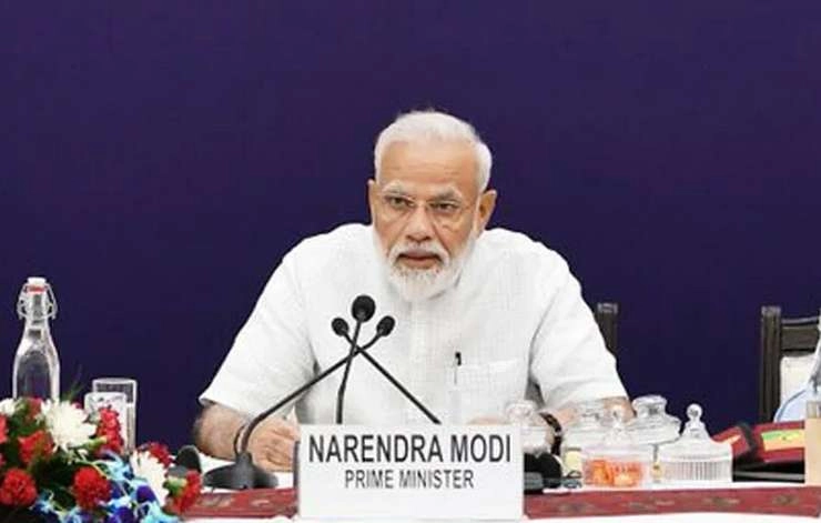 बजट से पहले PM मोदी ने नीति आयोग में अर्थशास्त्रियों और विशेषज्ञों से मौजूदा अर्थव्यवस्था पर की मंत्रणा - Modi's consultation with economists