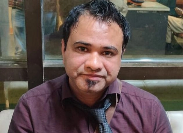 डॉक्टर कफील खान को STF ने किया गिरफ्तार, AMU में धार्मिक भावना भड़काने का आरोप - doctor kafeel khan arrested from mumbai by up stf