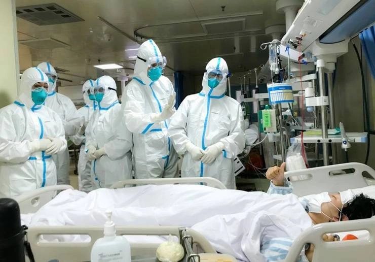Corona virus से चीन में मरने वालों की संख्या बढ़कर हुई 2592